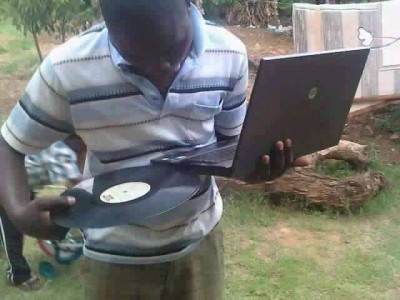 DJ nebo programátor